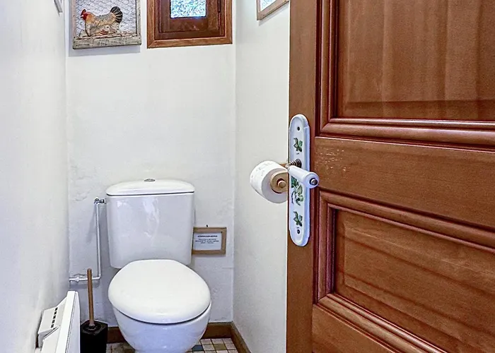 Holiday home Awesome In Sainte-opportune La Ma Sainte-Opportune-la-Mare